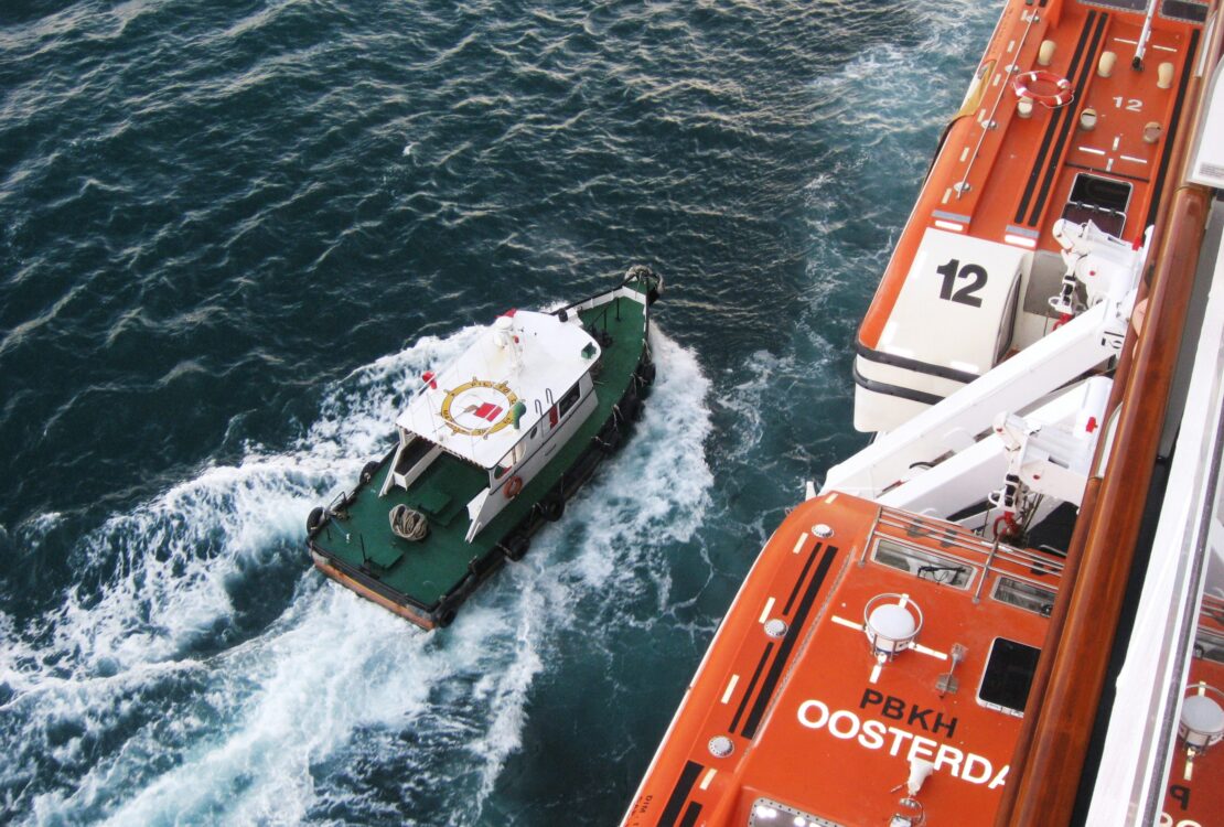 Provision patrol vessel
